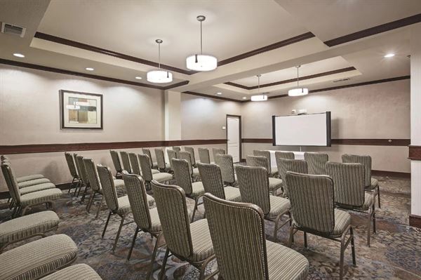 La Quinta Inn & Suites DFW Airport West - Euless