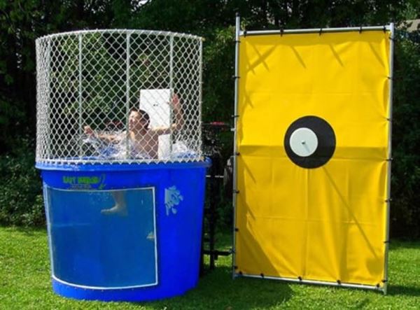 Fiesta Time & Amusements LLC