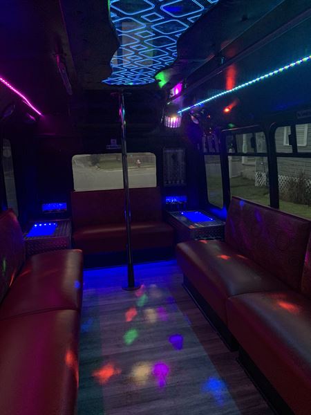 Pensacola Party Bus