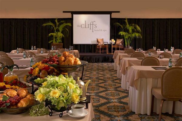 The Cliffs Hotel & Spa