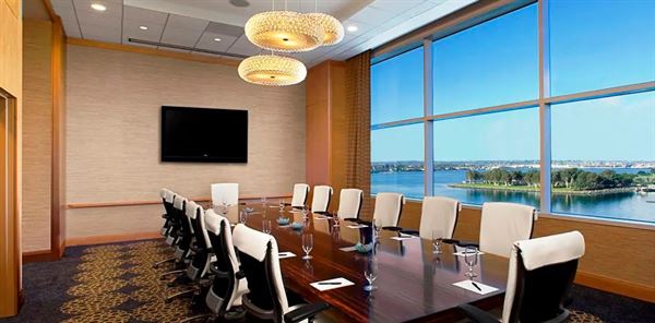 Hilton San Diego Bayfront