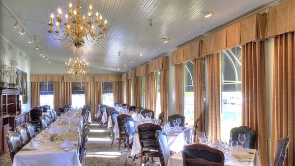 Folk's Folly Prime Steak House