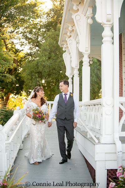 Connie Leal Photography