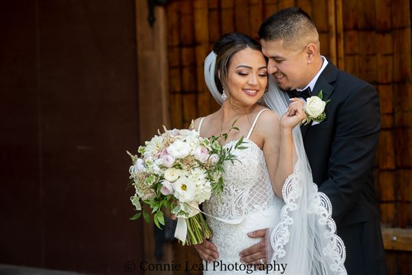 Connie Leal Photography