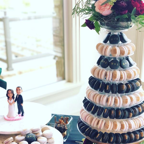 Fuchsia + Cream Macarons