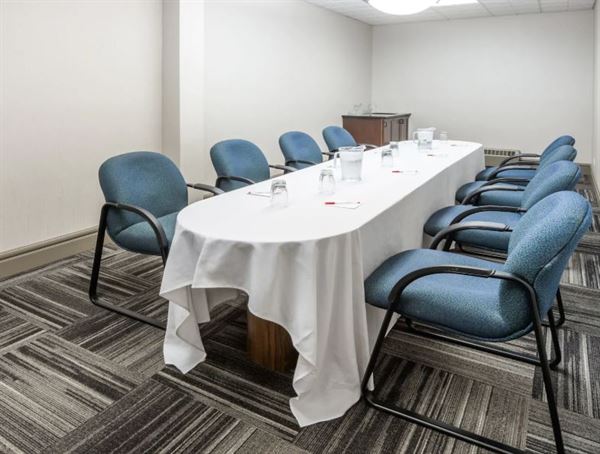 Ramada by Wyndham Edmonton South