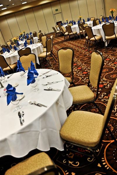 Tuscany Gardens - Tuscany Suites & Casino