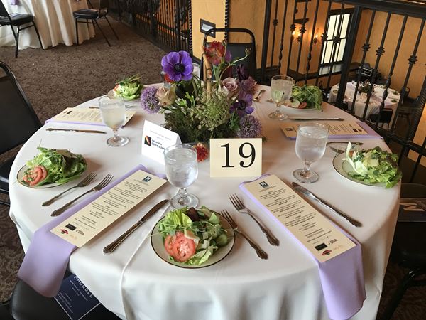 Shigs In Pit Catering and Mad Anthony Bar Service