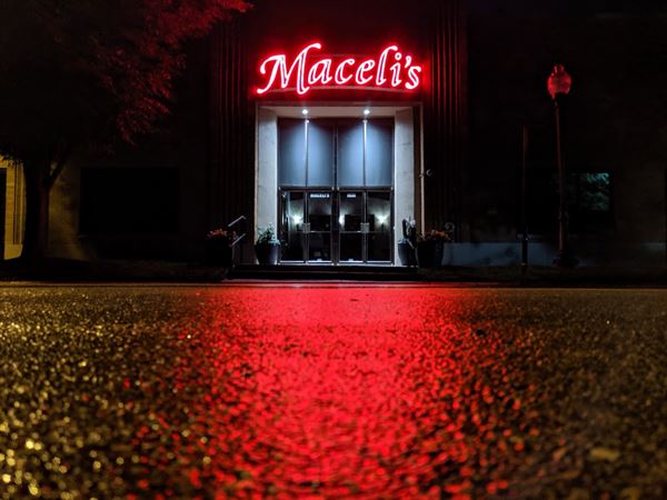 Maceli's Banquet Hall & Catering