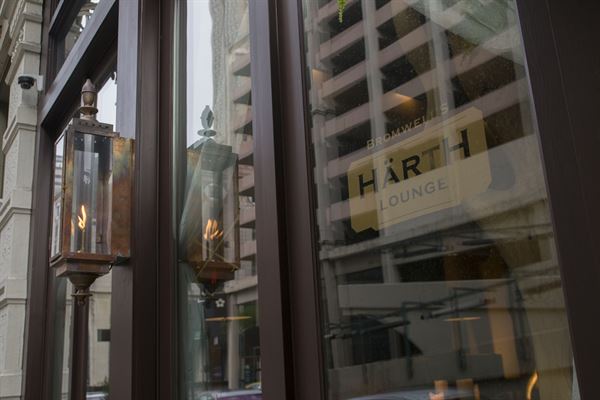 Bromwell's HÄRTH Lounge and Event Center