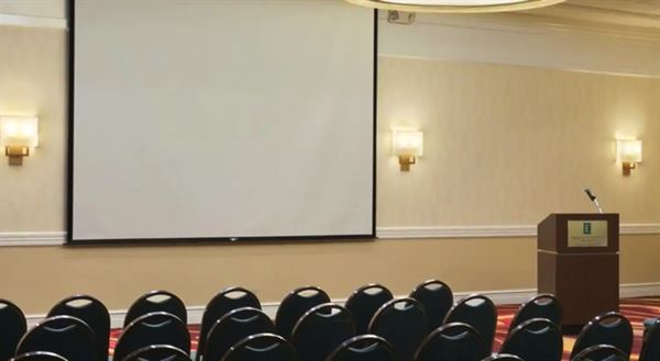 Embassy Suites Cleveland - Beachwood