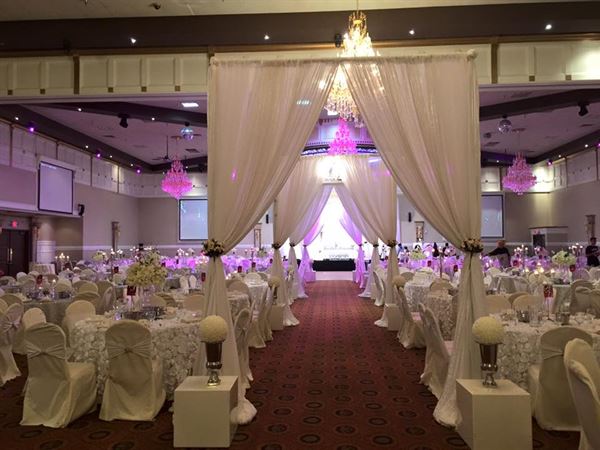 The Royal King Palace and Convention Centre