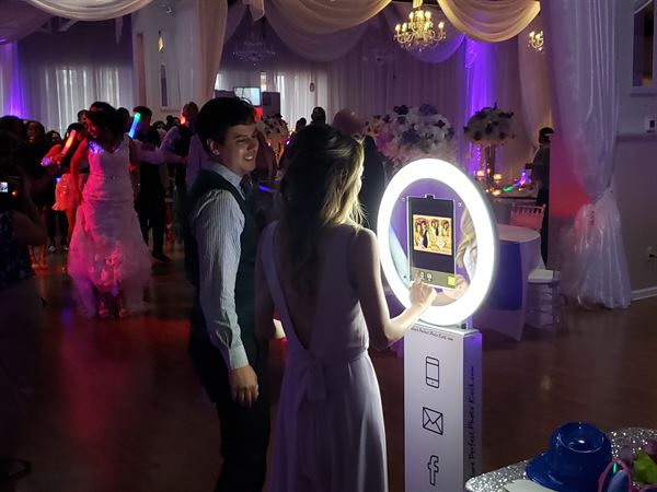 Picture Perfect Photo Booth