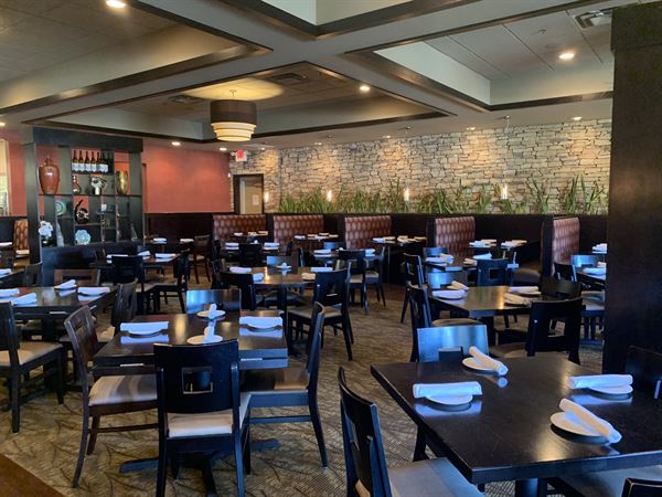 Harvest Seasonal Grill & Wine Bar - Harrisburg