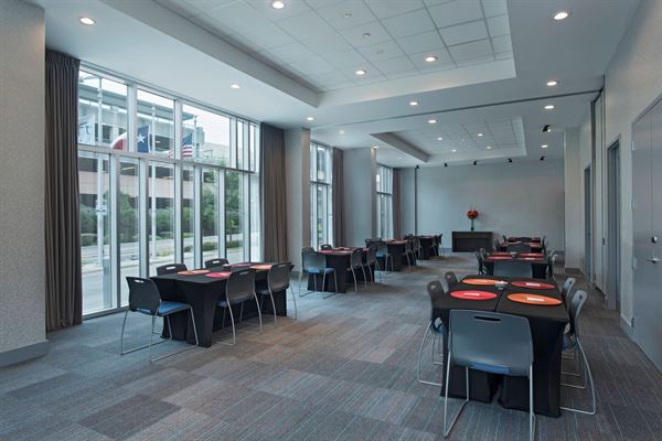 Aloft Austin at the Domain