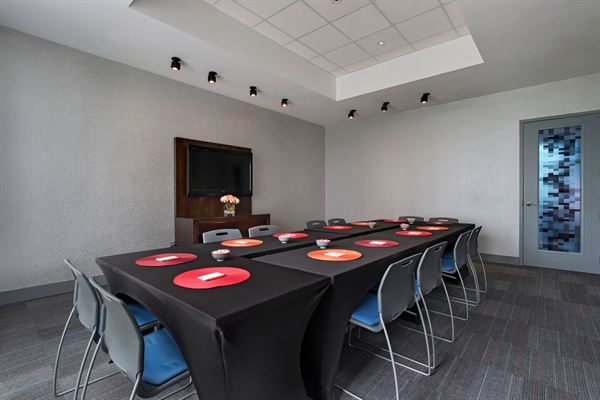 Aloft Austin at the Domain