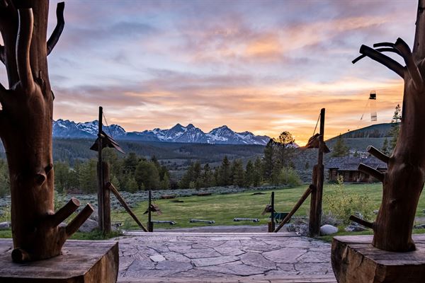 Idaho Rocky Mountain Ranch