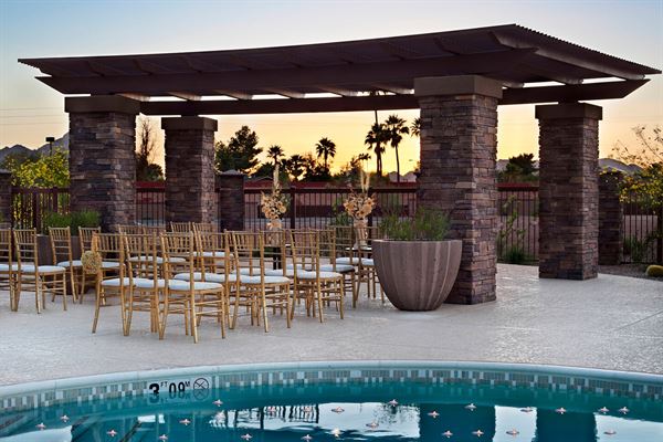 Courtyard Scottsdale Salt River
