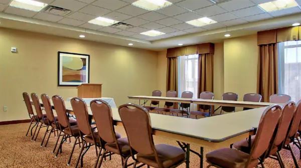 Hampton Inn & Suites Scottsdale at Talking Stick