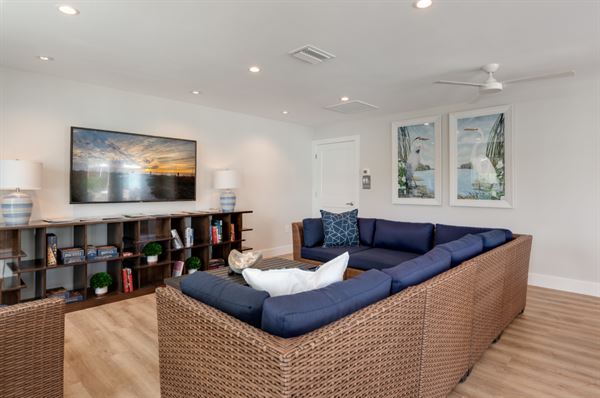 Escape Resort and Marina