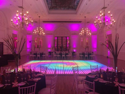 Wup Access/Word sound and lighting