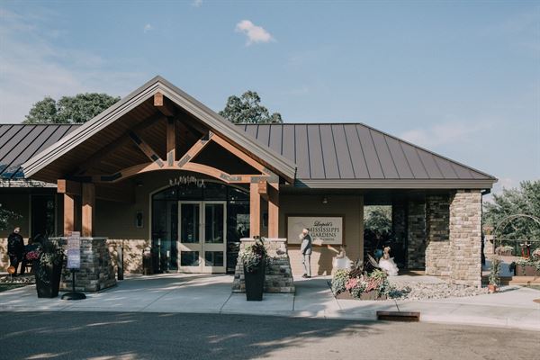 Leopold's Mississippi Gardens