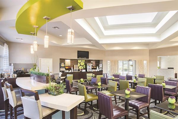 La Quinta Inn & Suites Phoenix Scottsdale