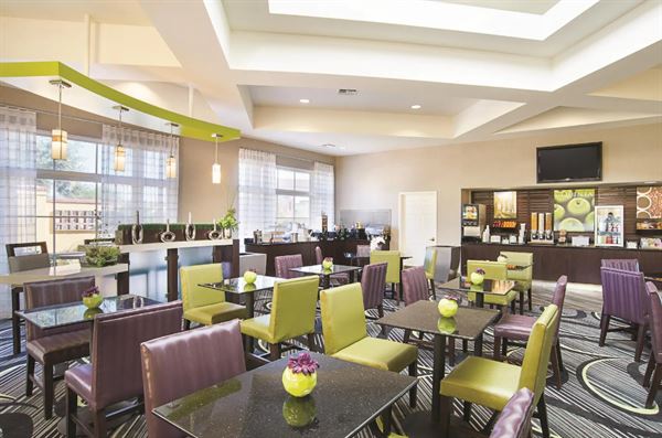 La Quinta Inn & Suites Phoenix Scottsdale