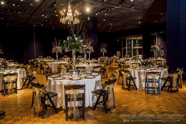 Milwaukee Public Museum