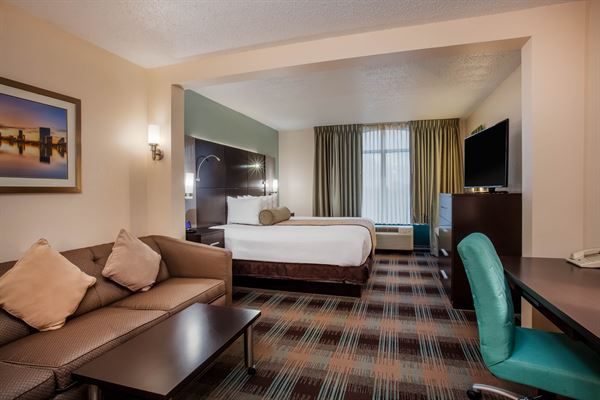 Wingate by Wyndham Orlando Airport