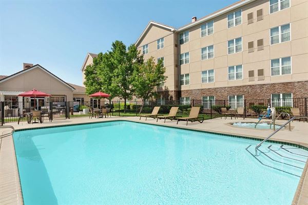 Homewood Suites by Hilton Sacramento-Roseville