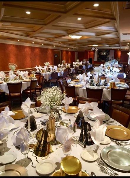 Spin-A-Yarn Restaurant