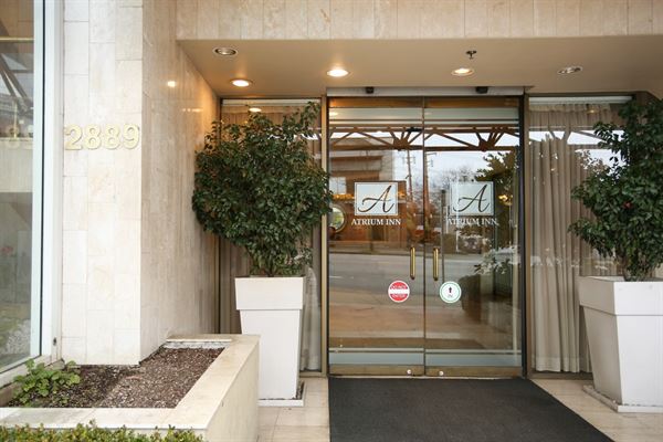 Atrium Hotel Vancouver