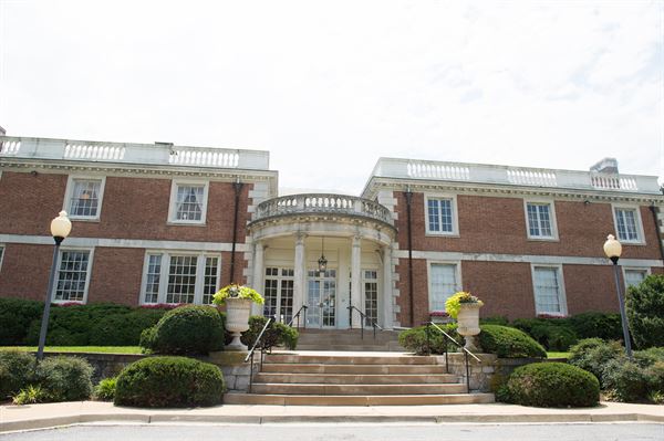 The Mansion At Strathmore