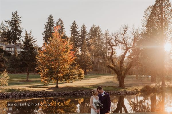 Illahe Hills Country Club