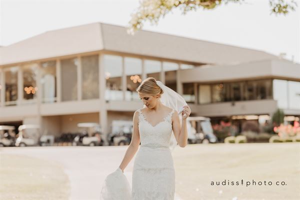 Illahe Hills Country Club