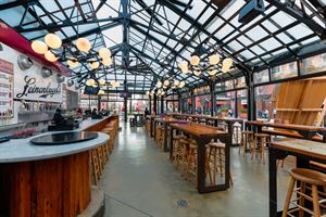 Leinie Lodge and Beer Garden