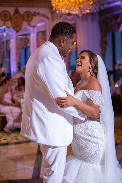 DIRECT ENTERTAINMENT WEDDING Photography-Videos DJ Cleveland OH Direct-Entertainment.Com