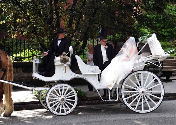 DuPont Mansion Bed & Breakfast