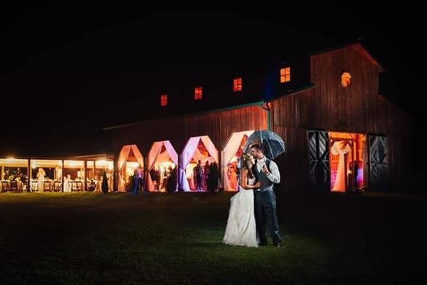 Cedar Bluff Weddings and Retreats