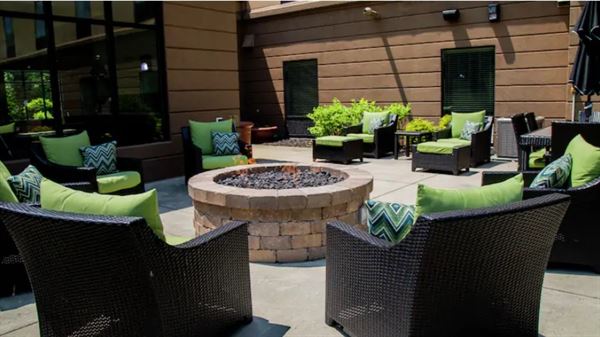 Hampton Inn & Suites Sharon