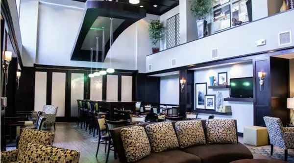 Hampton Inn & Suites Sharon