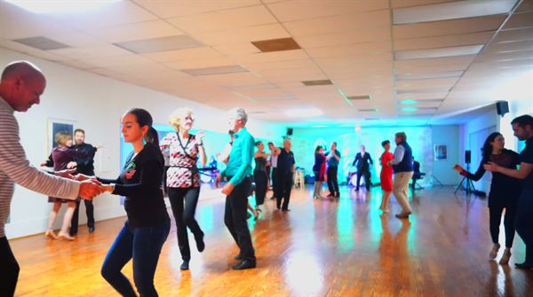 Johnny Bender & the Split Oak Swing Band