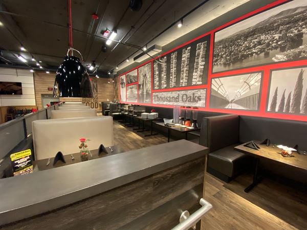 Dave & Buster's Thousand Oaks