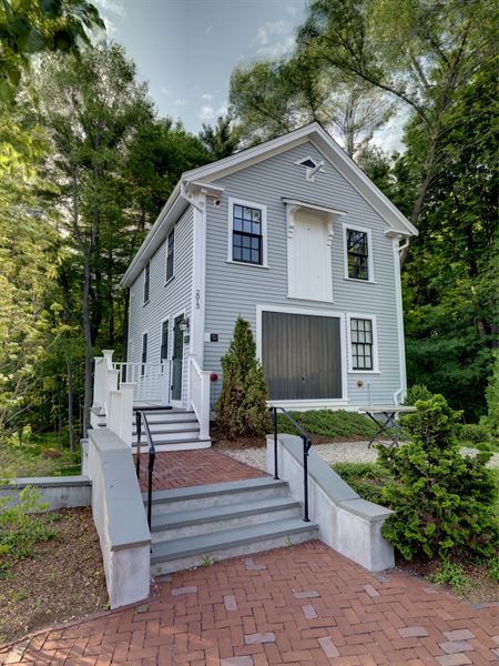 Inn at Hastings Park