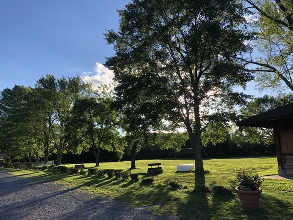 Four Seasons Banquet House