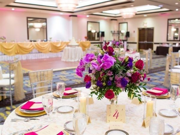 Crowne Plaza St. Louis Airport