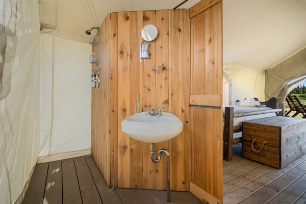 Under Canvas Yellowstone