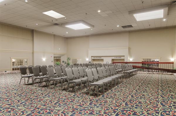 Red Lion Hotel & Conference Center Cheyenne