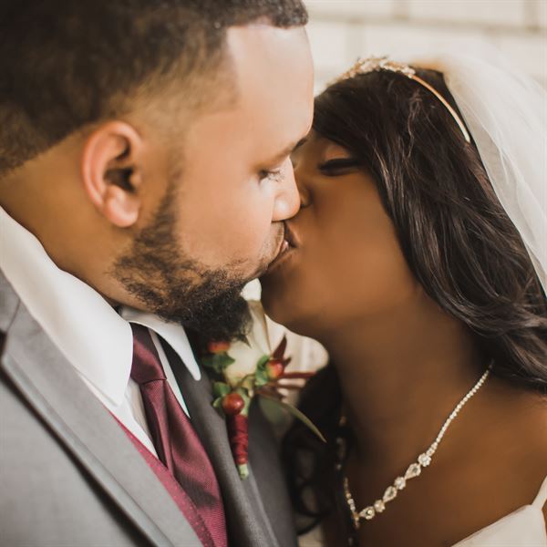 Caroline M. Holt Photographer LLC